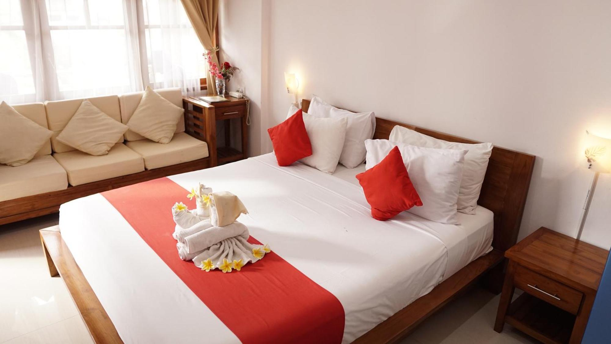 Grand Raka Homestay Lovina Buitenkant foto