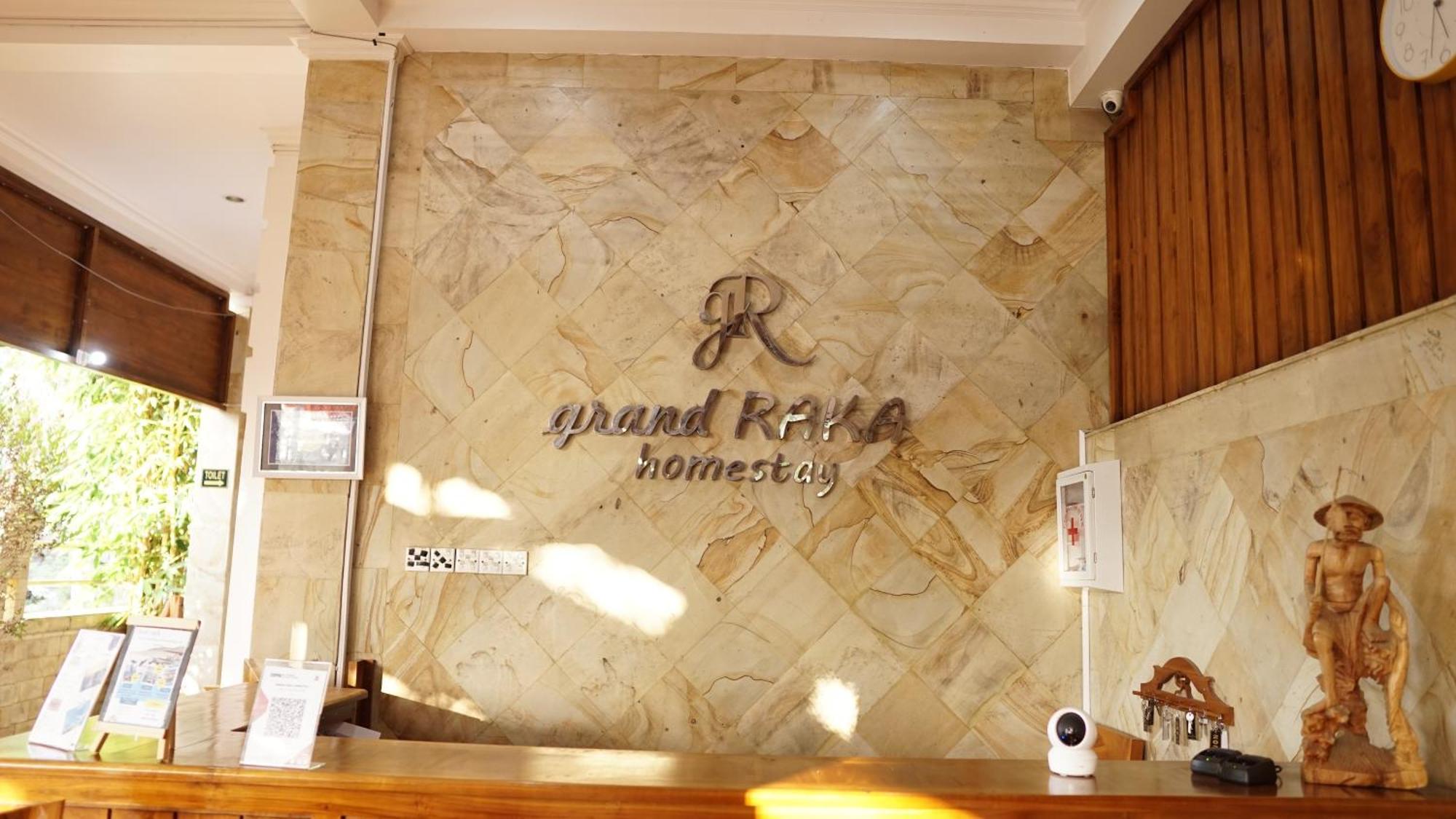 Grand Raka Homestay Lovina Buitenkant foto